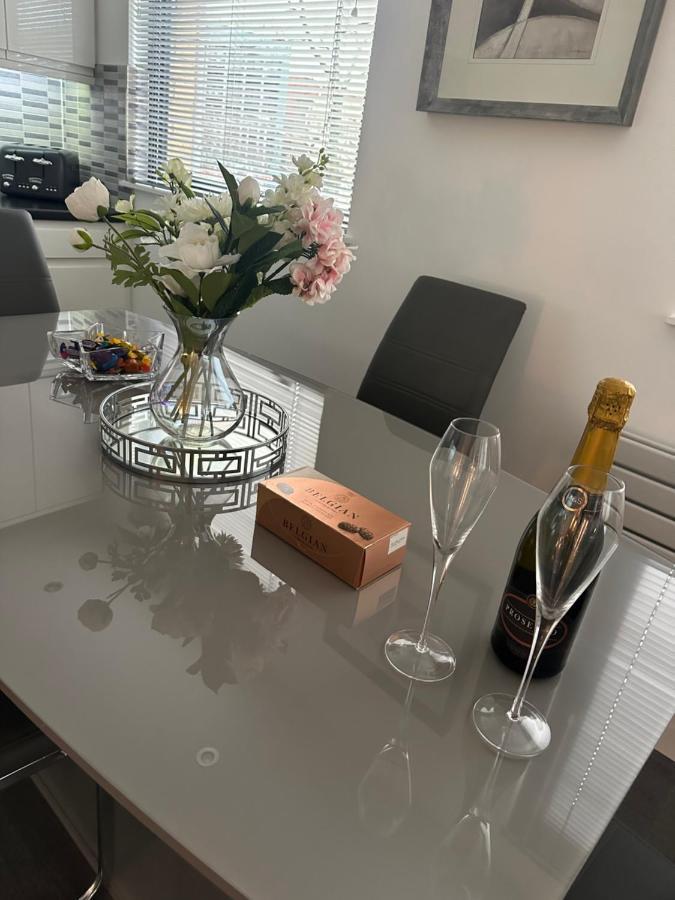 Luxury Apartment Belfast City Centre Overlooking Custom House Sqaure Luaran gambar